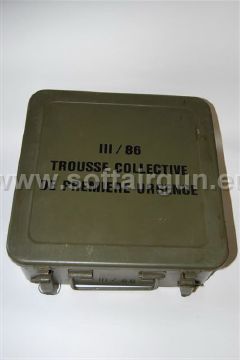Cassetta Militare Sanitaria in metalo color oliva Cassetta Militare Sanitaria in metalo color oliva