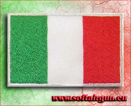 Toppa patch termoadesiva bandiera Italia in tessuto - Softairgun shop  online di articoli e accessori per lo sport